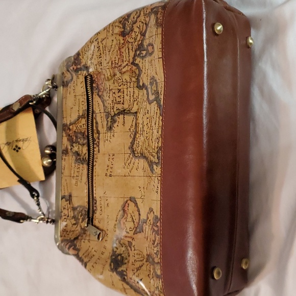 Patricia Nash European Map Elsworth - Picture 7 of 17